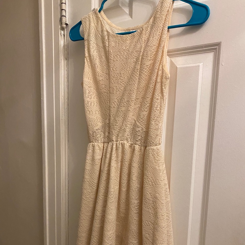 Dress! - Picture 2 of 3